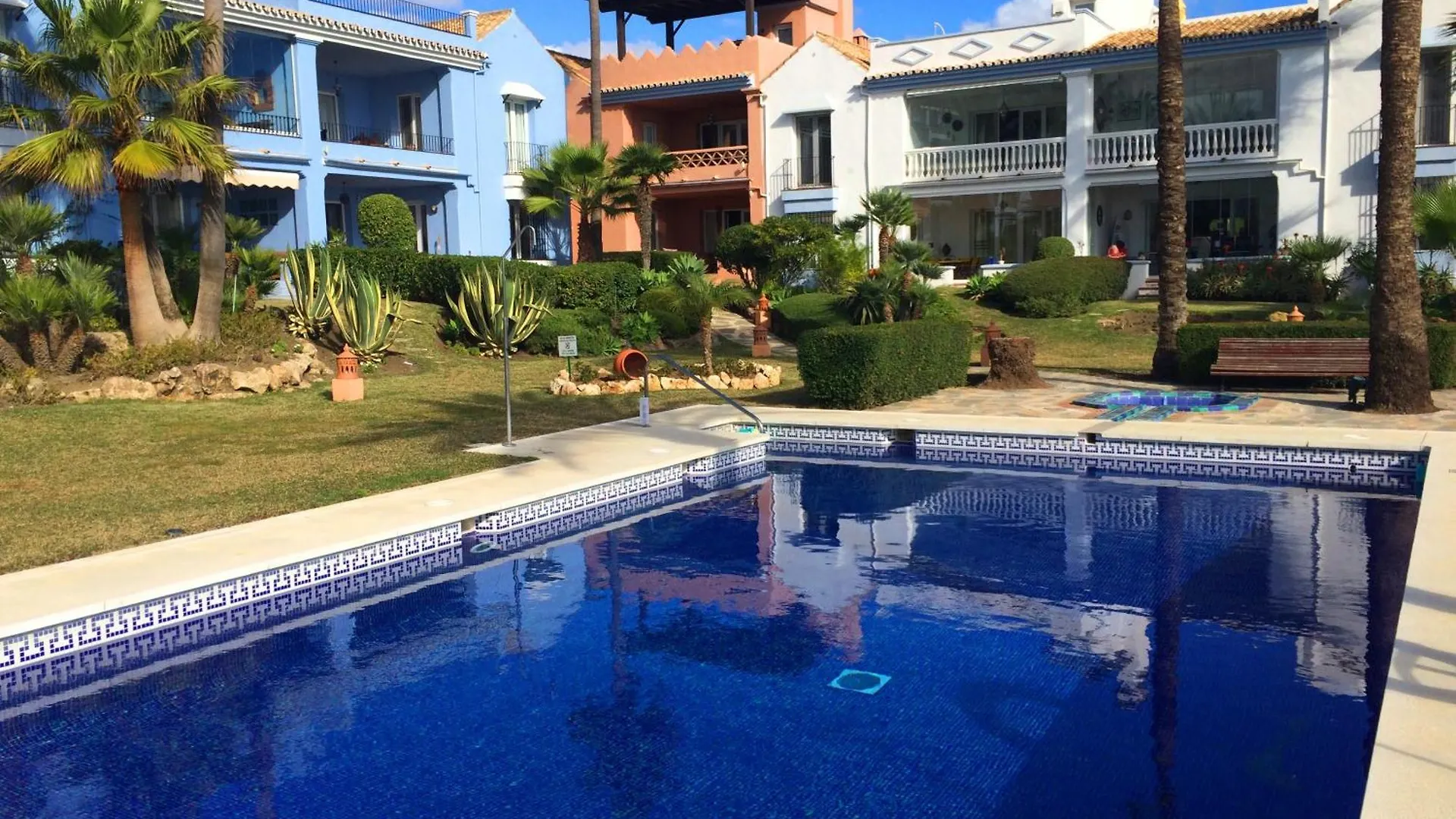 Penthouse La Perla De Marrakech 9 Family Friendly Appartement Casares Spanje