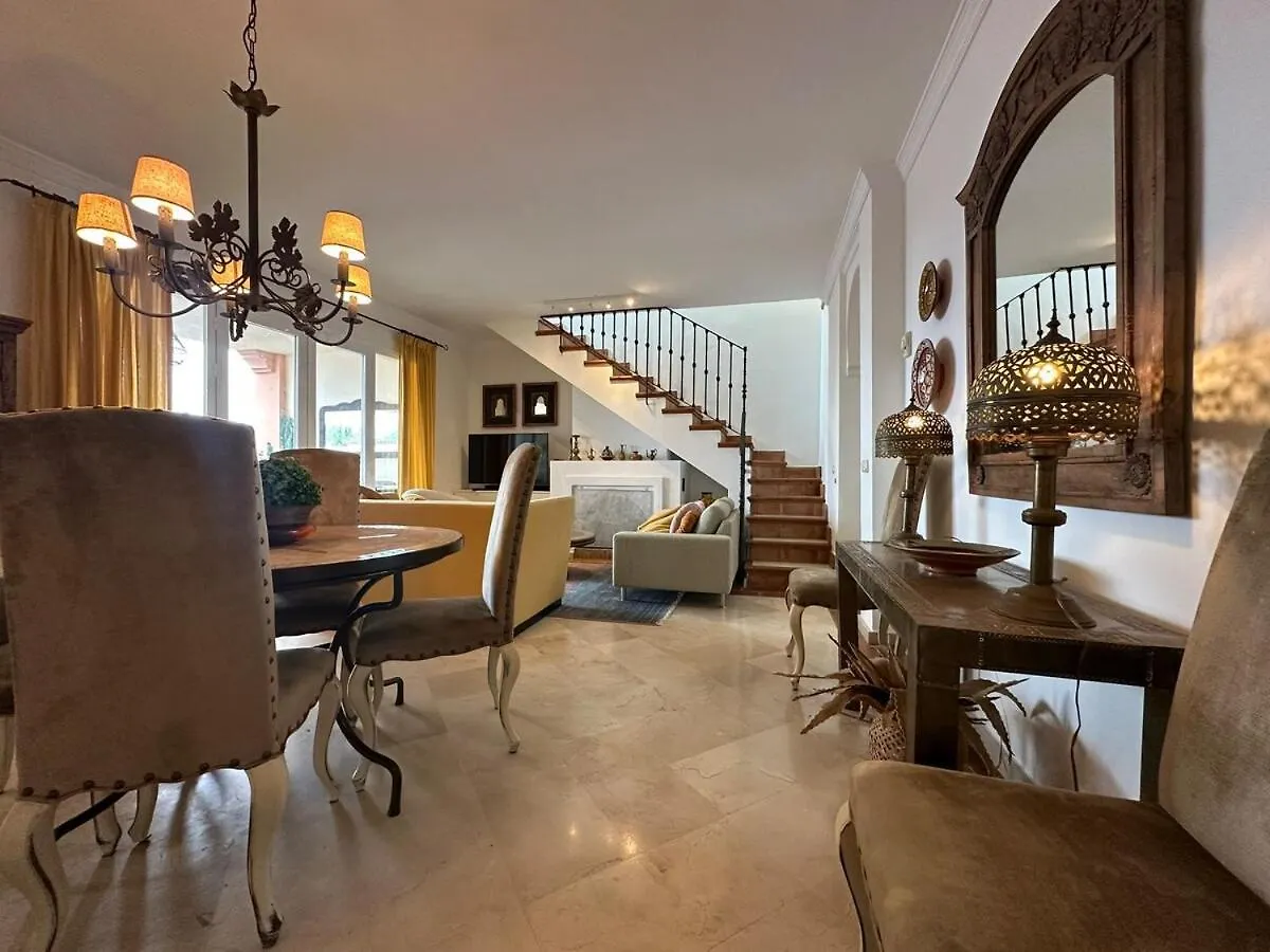Penthouse La Perla De Marrakech 9 Family Friendly Appartement Casares Spanje
