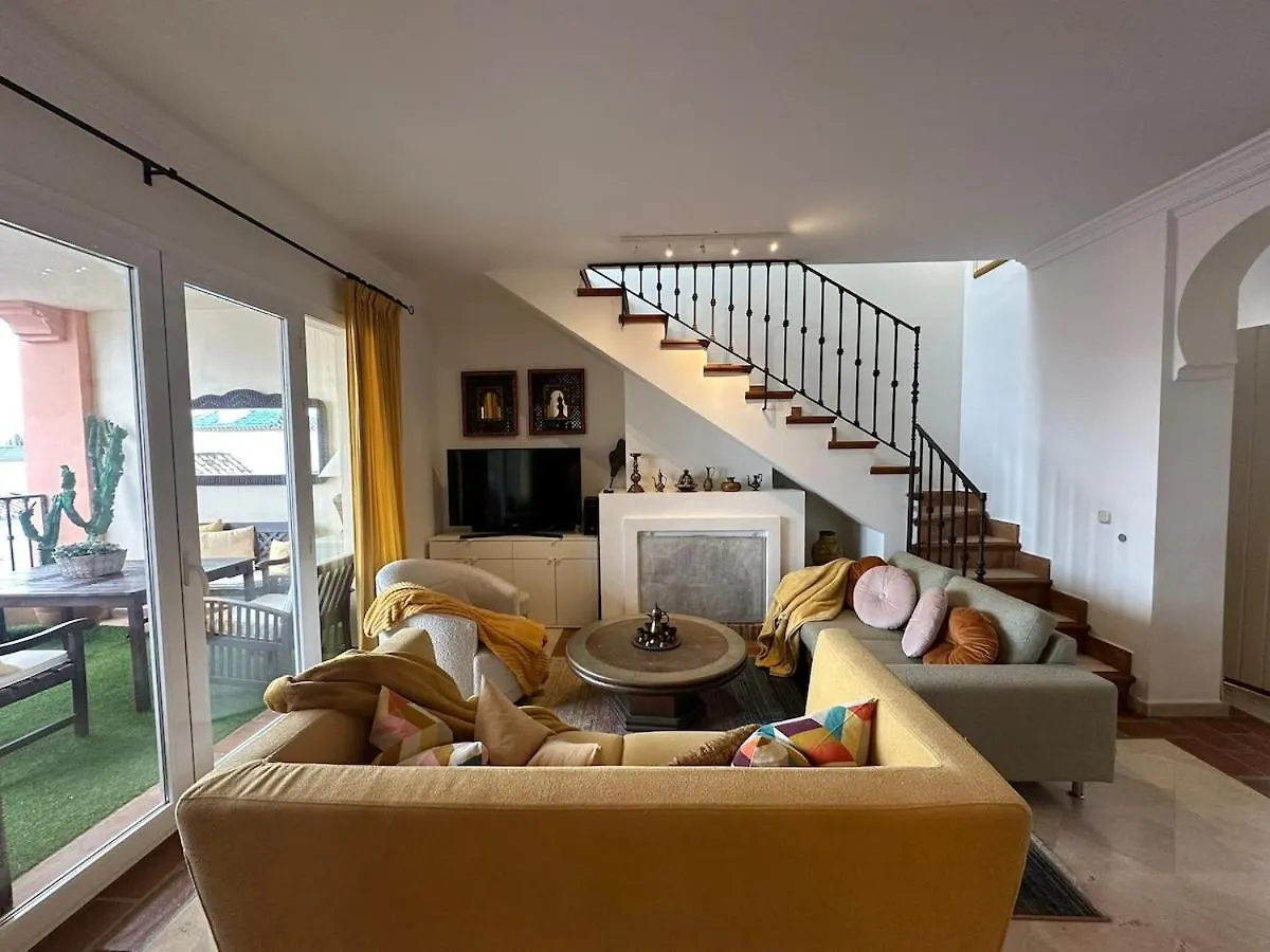 Penthouse La Perla De Marrakech 9 Family Friendly Appartement Casares Spanje